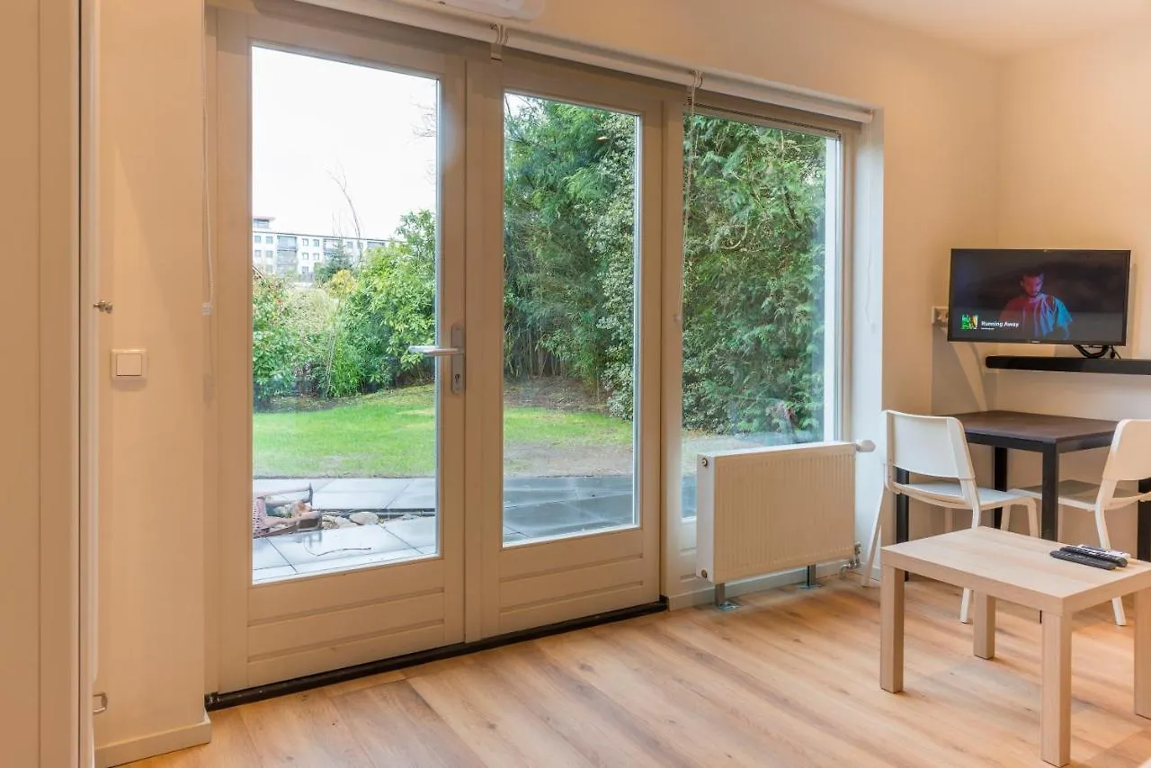 Pansiyon Right Garden Suite In Villa Near Centre And Tue Eindhoven